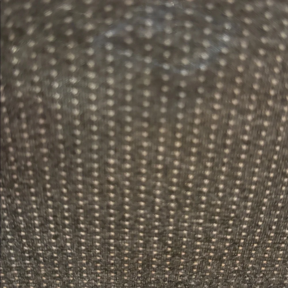 👛 (ANY 2/$20) OLD NAVY Active Grey Layering Sporty Tank Top - Picture 5 of 6